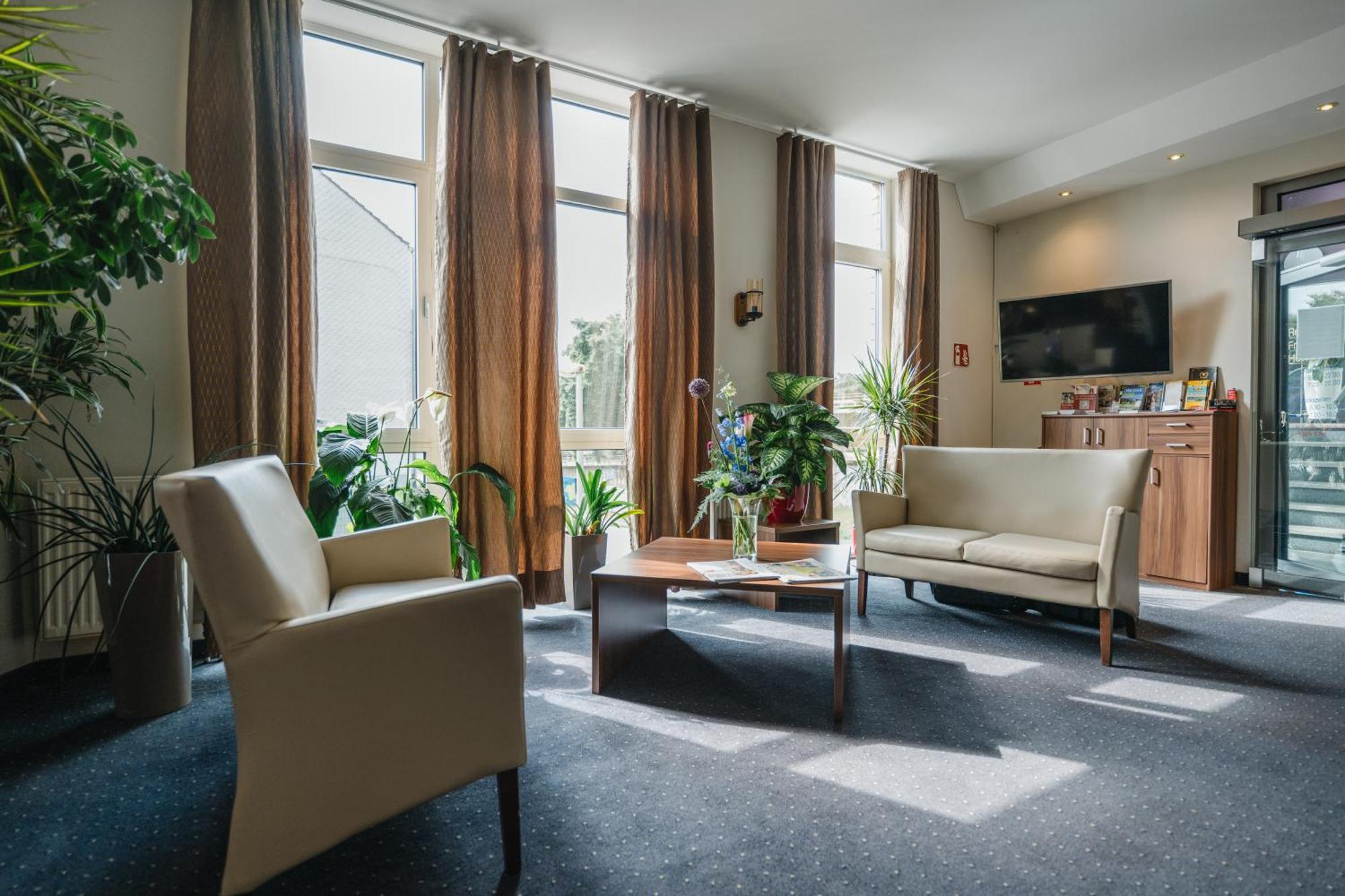 דיסבורג Hotel Mirage מראה חיצוני תמונה