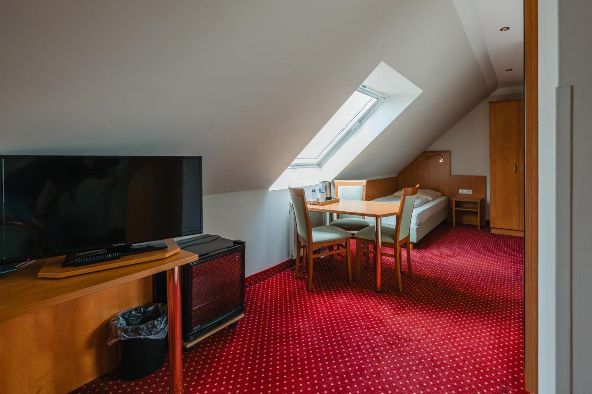 דיסבורג Hotel Mirage מראה חיצוני תמונה