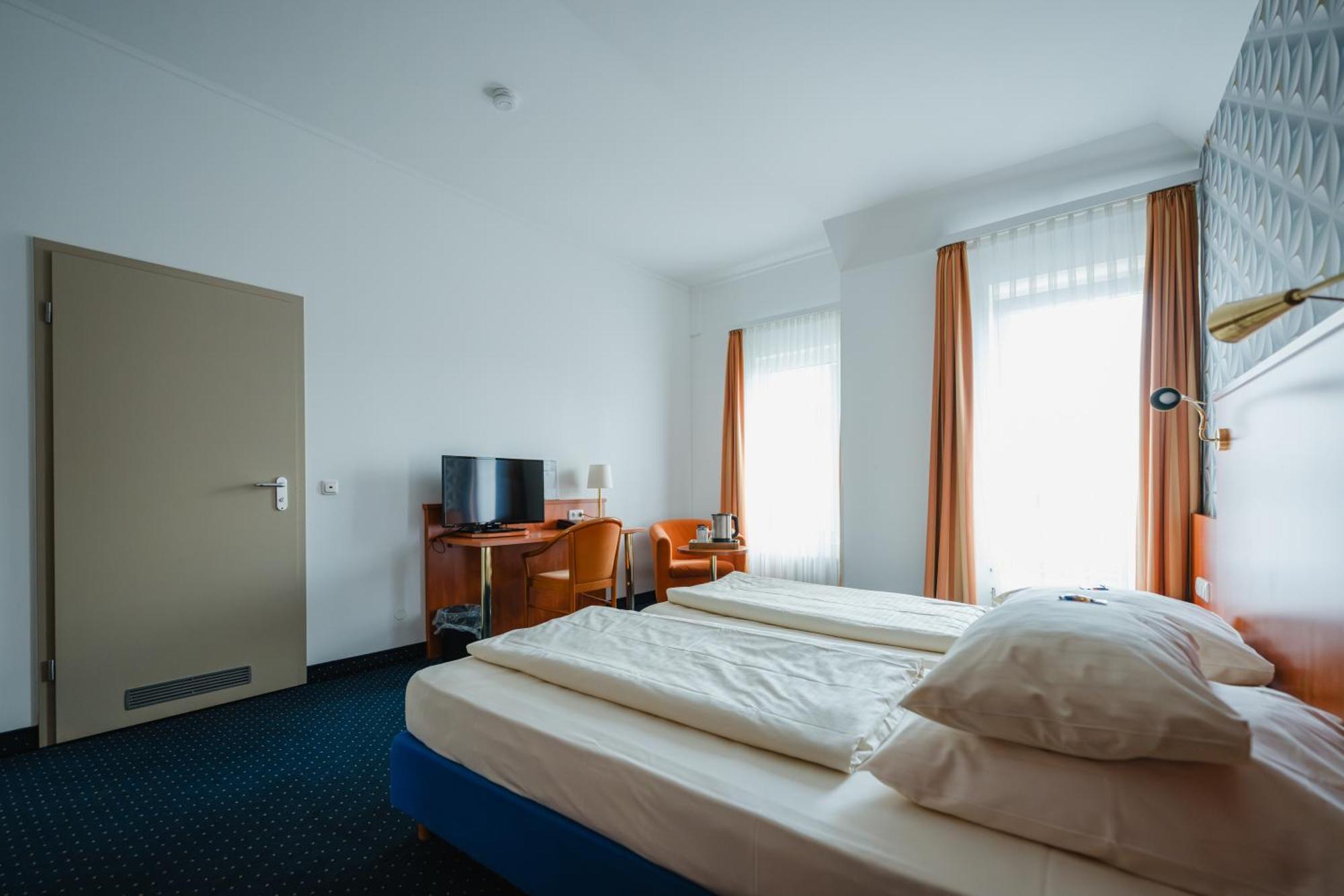 דיסבורג Hotel Mirage מראה חיצוני תמונה