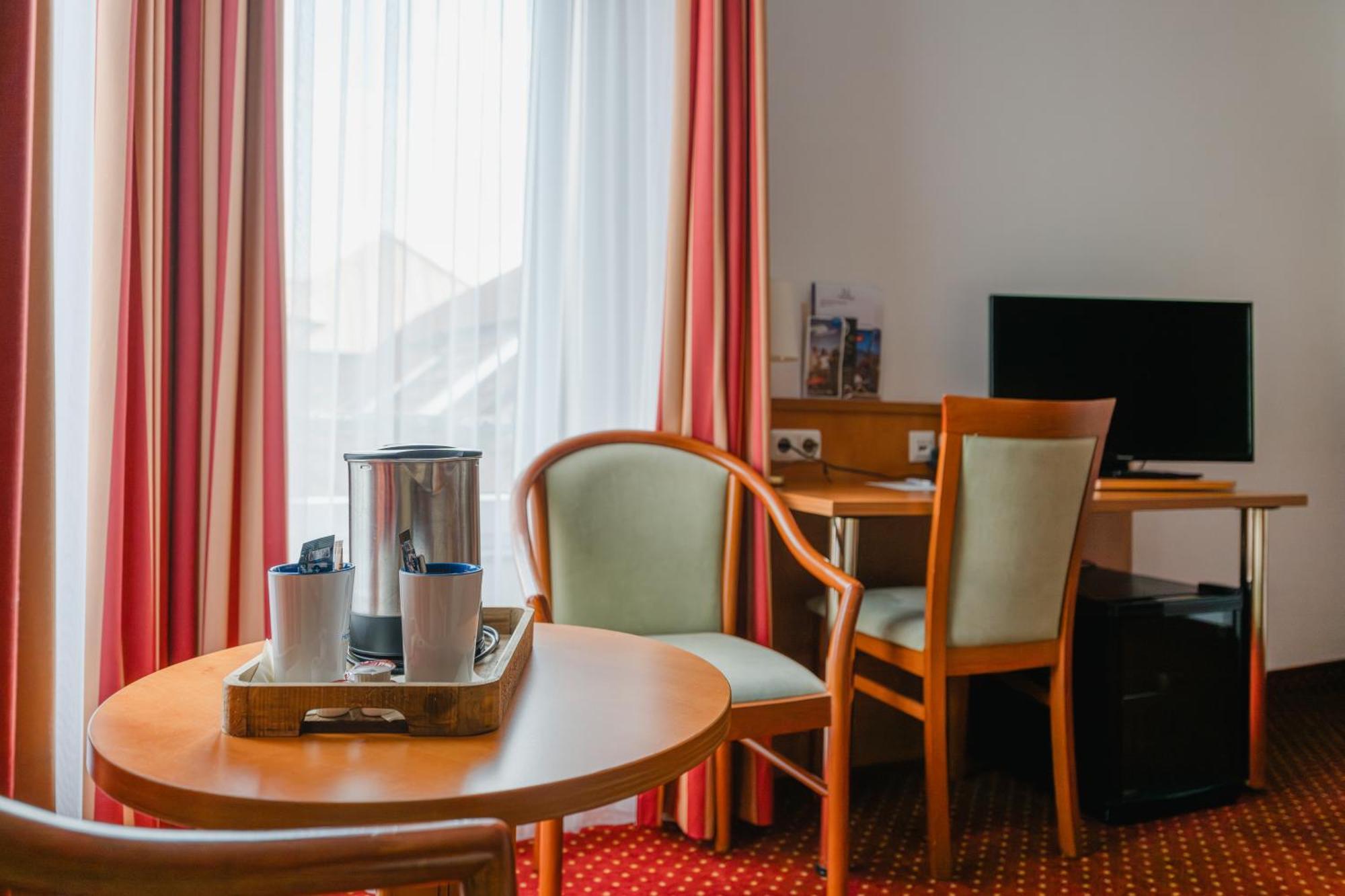 דיסבורג Hotel Mirage מראה חיצוני תמונה
