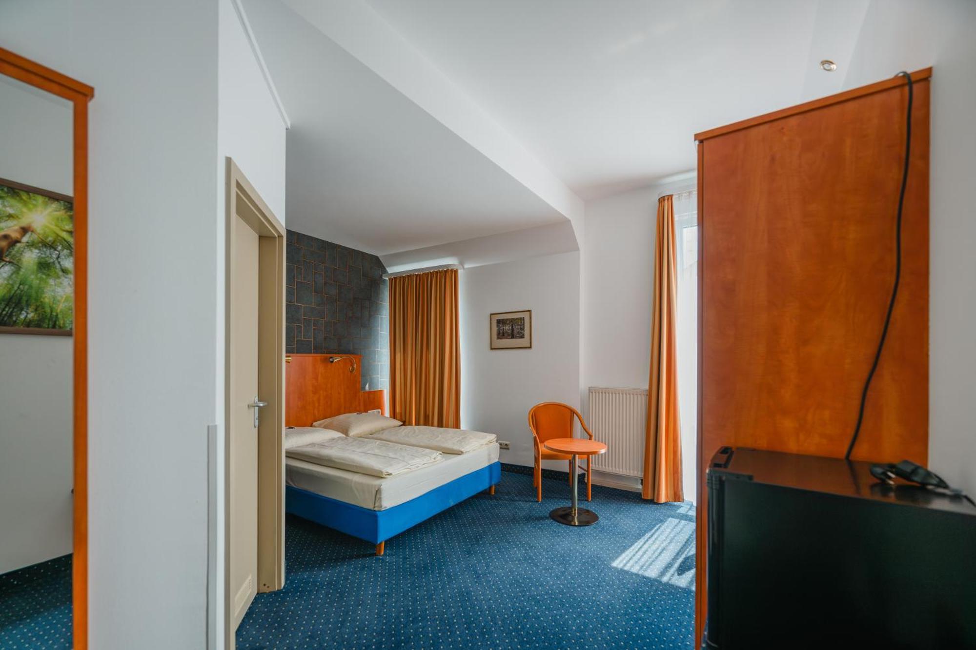 דיסבורג Hotel Mirage מראה חיצוני תמונה