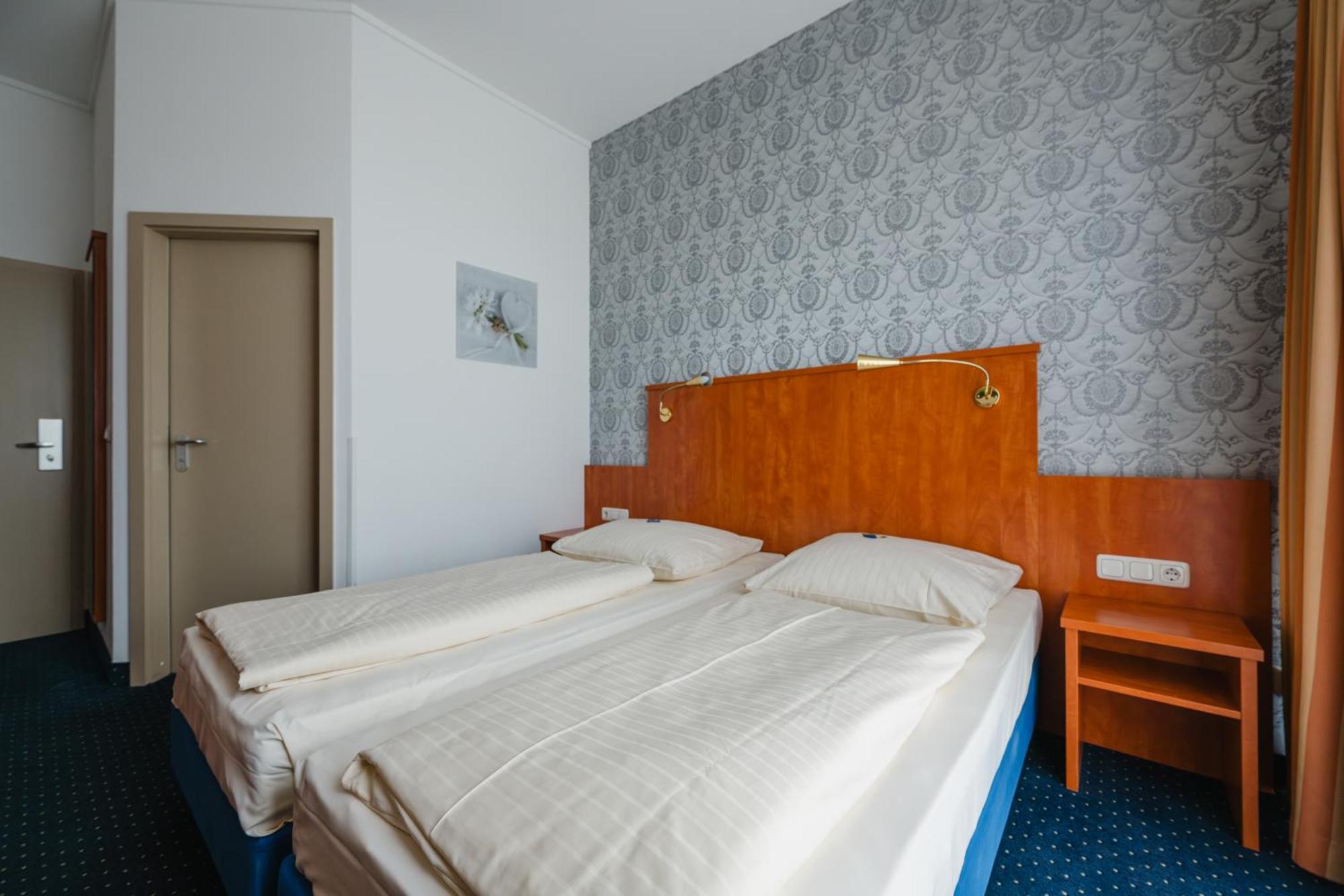 דיסבורג Hotel Mirage מראה חיצוני תמונה