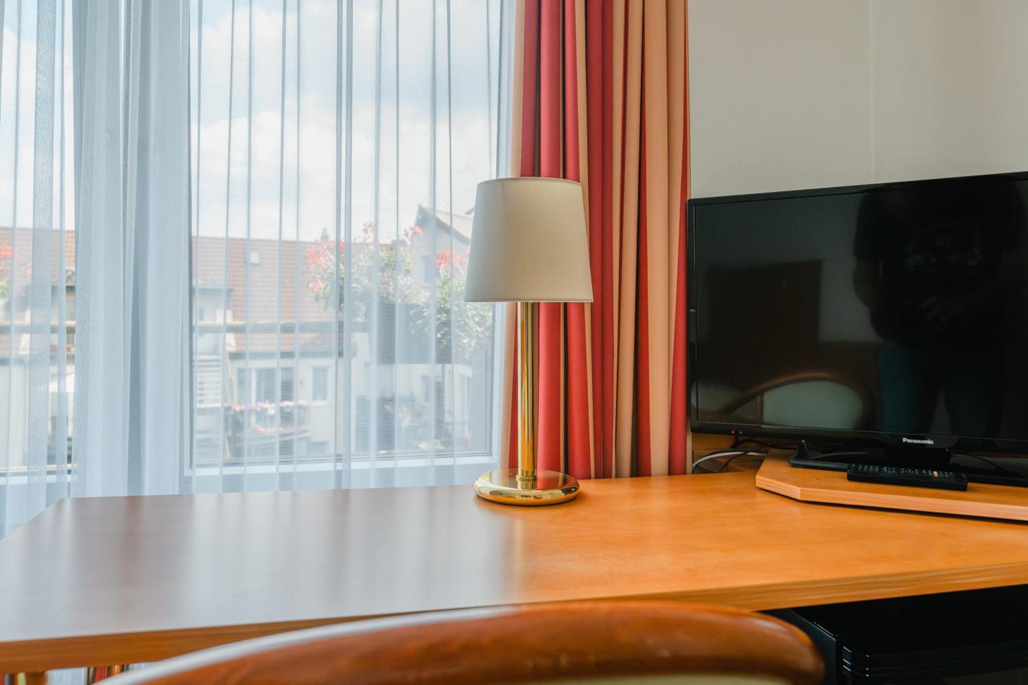 דיסבורג Hotel Mirage מראה חיצוני תמונה