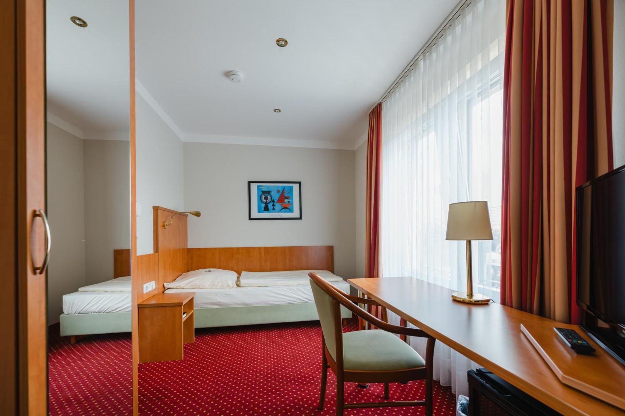 דיסבורג Hotel Mirage מראה חיצוני תמונה